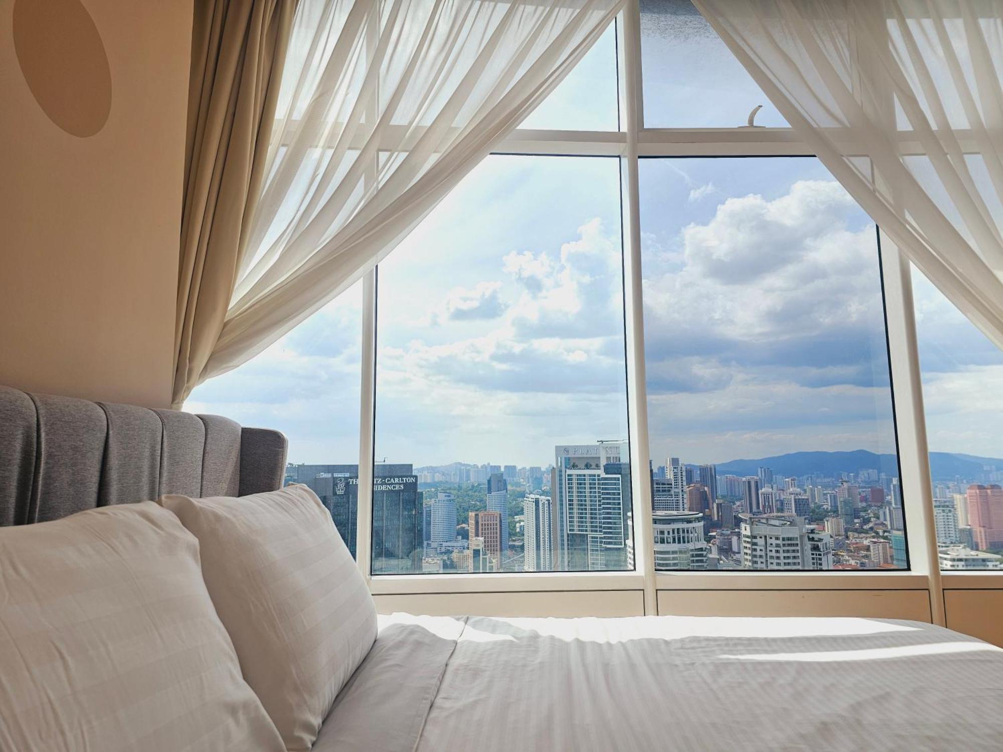 Sky Suites Klcc By Staylar كوالالمبور المظهر الخارجي الصورة