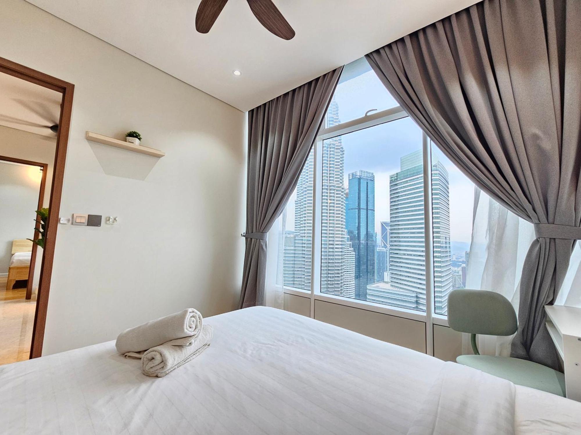 Sky Suites Klcc By Staylar كوالالمبور المظهر الخارجي الصورة